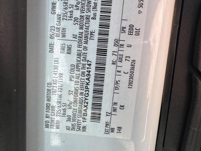 2023 Ford Transit Passenger Wagon XLT