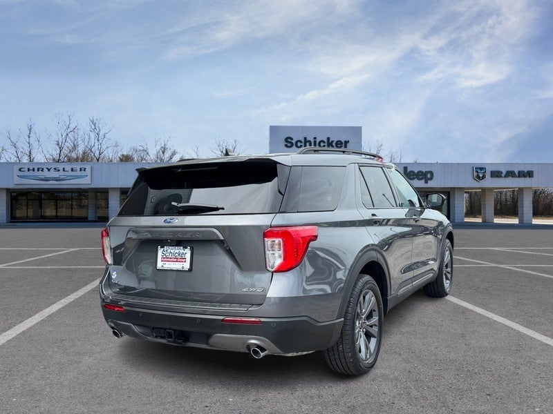 2023 Ford Explorer XLT