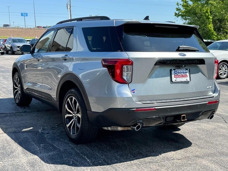 2022 Ford Explorer ST-Line