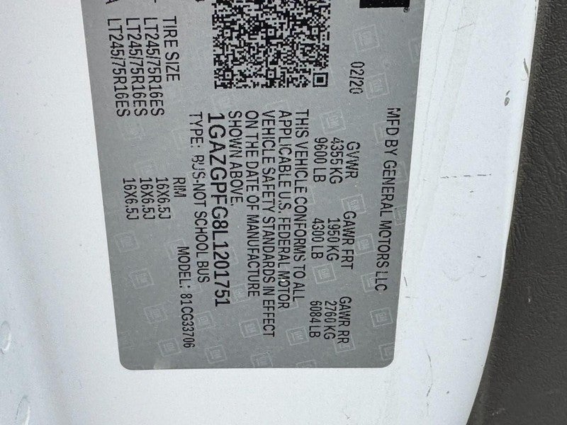 2020 Chevrolet Express Passenger LT