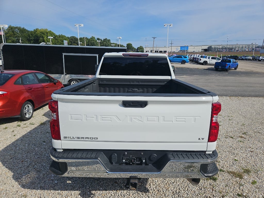 2023 Chevrolet Silverado LT