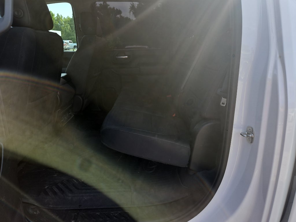 2023 Chevrolet Silverado LT
