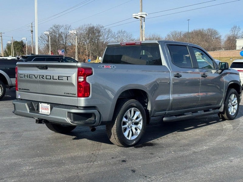 2023 Chevrolet Silverado 1500 Custom
