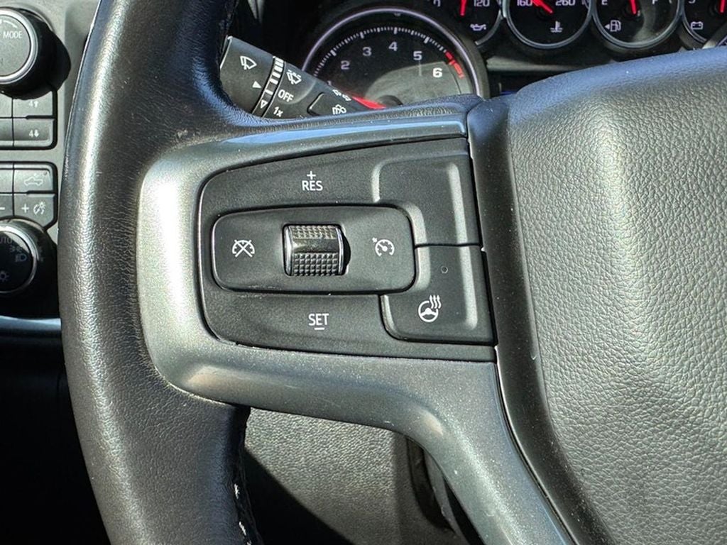 2022 Chevrolet Silverado RST