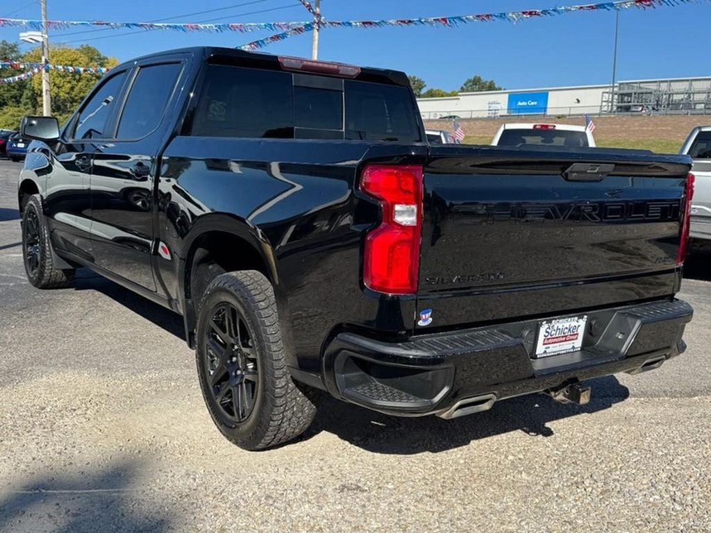 2022 Chevrolet Silverado RST
