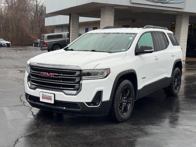 2023 GMC Acadia AT4
