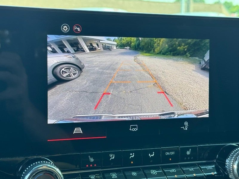 2025 GMC Canyon 4WD AT4