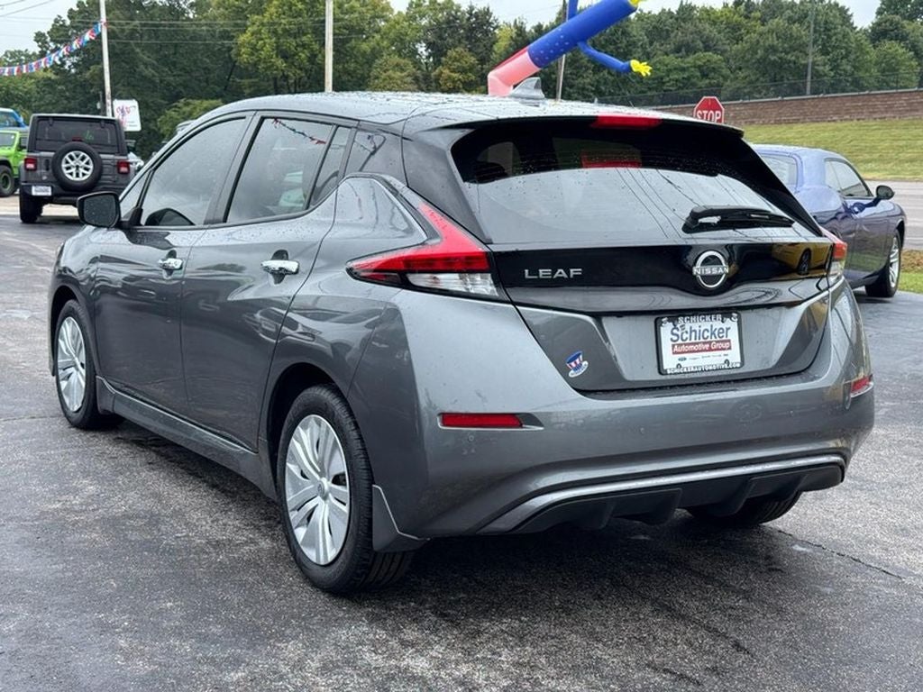2025 Nissan LEAF S
