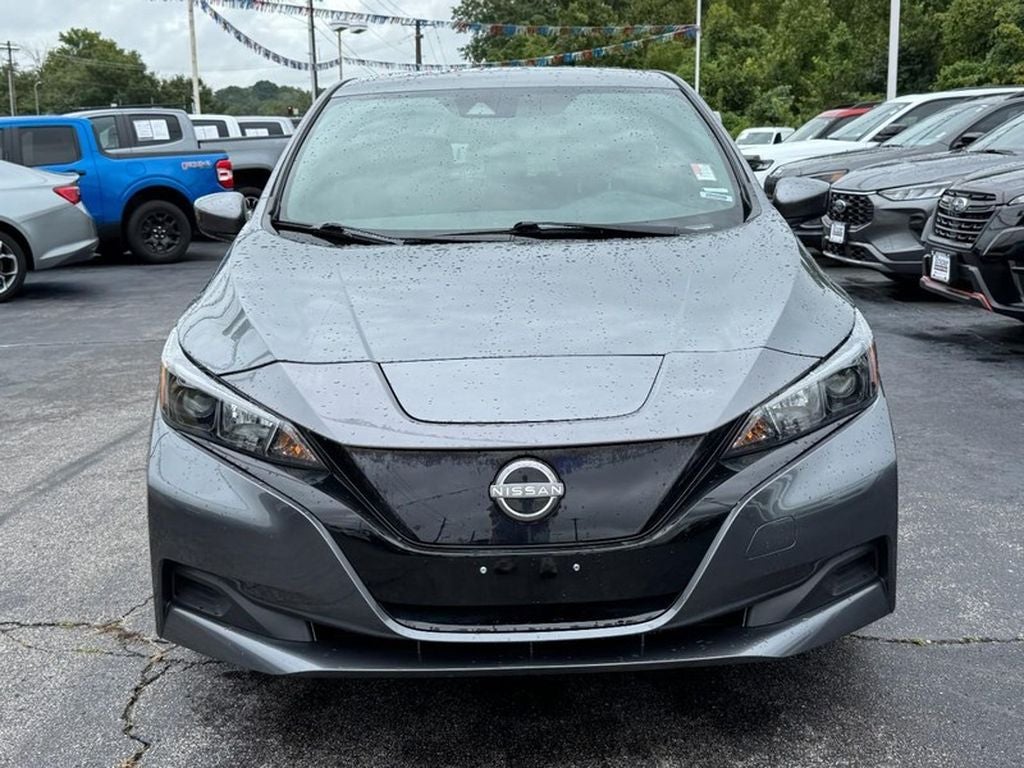 2025 Nissan LEAF S