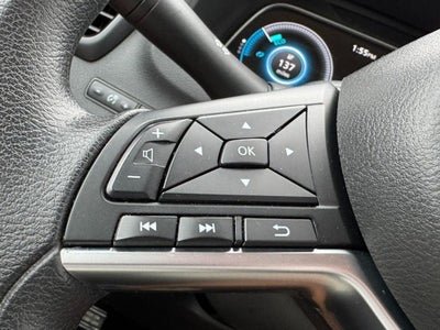 2025 Nissan LEAF S