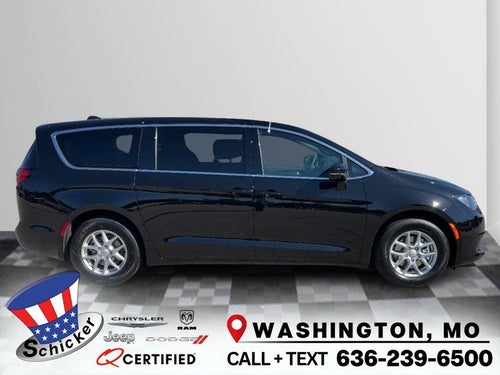2026 Chrysler Voyager LX