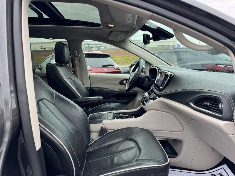 2022 Chrysler Pacifica Limited