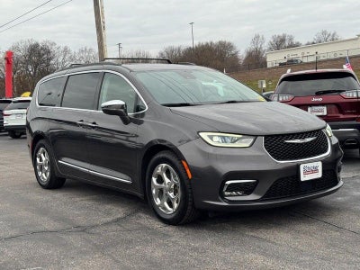 2022 Chrysler Pacifica Limited