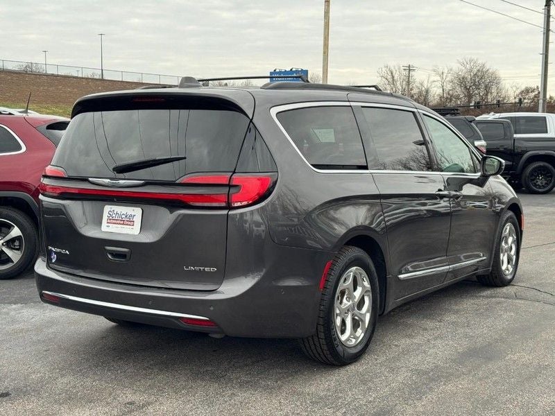 2022 Chrysler Pacifica Limited