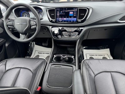 2025 Chrysler Pacifica Limited