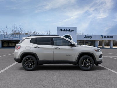 2026 Jeep Compass Latitude Altitude