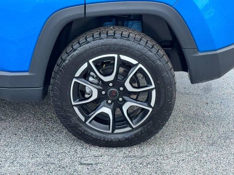 2025 Jeep Compass Trailhawk