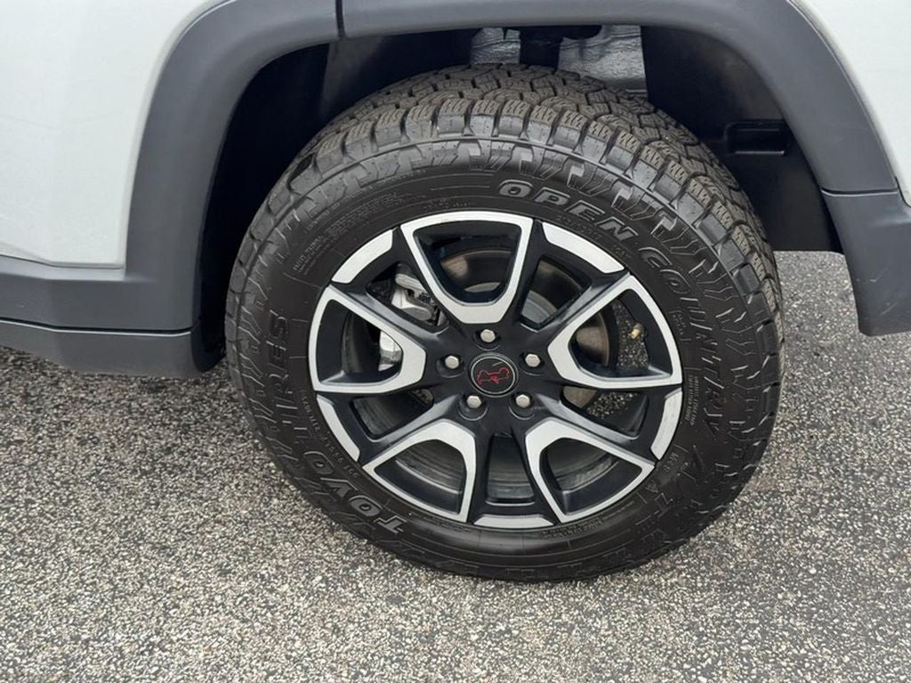 2025 Jeep Compass Trailhawk