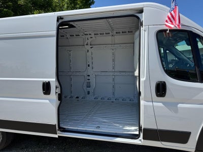 2025 RAM Promaster Tradesman