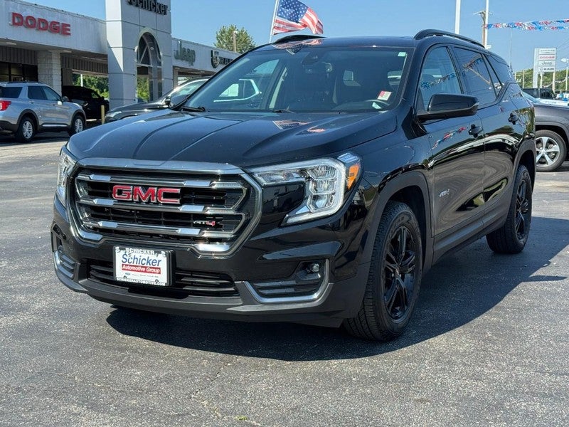 2024 GMC Terrain AT4