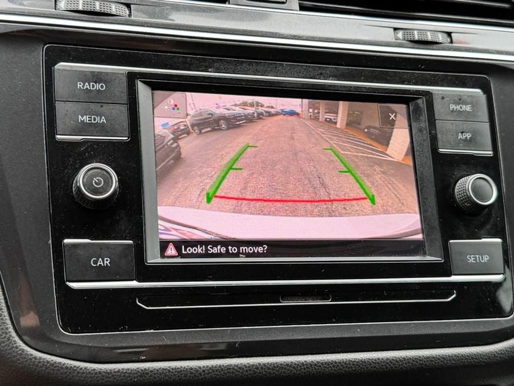 2018 Volkswagen Tiguan S