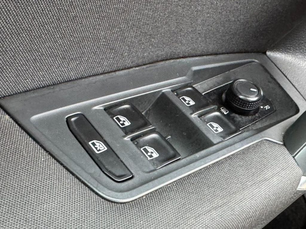 2018 Volkswagen Tiguan S