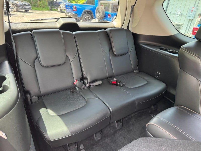 2022 Nissan Armada Platinum