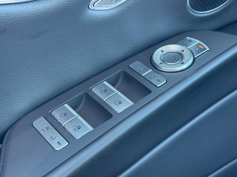 2023 Genesis G80 2.5T