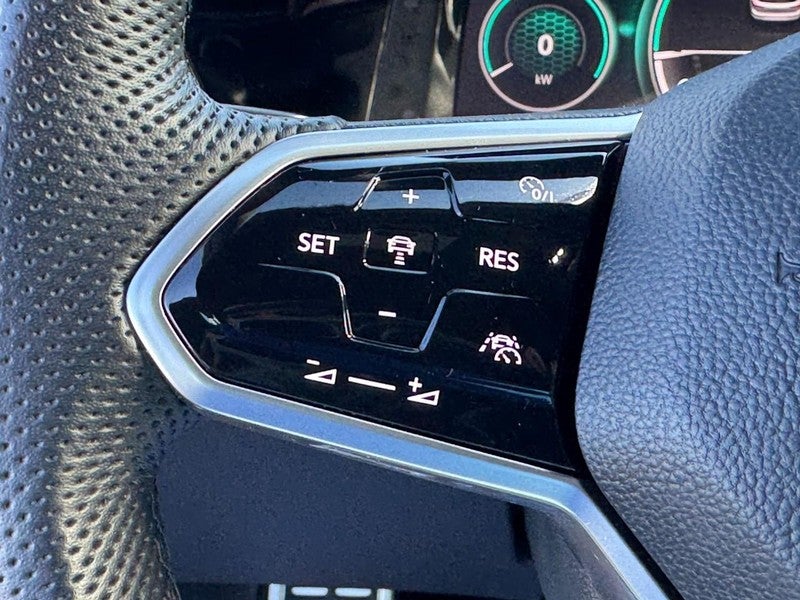 2022 Volkswagen Golf GTI S