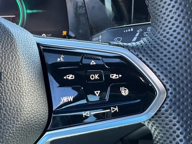 2022 Volkswagen Golf GTI S