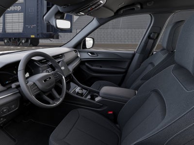 2026 Jeep Grand Cherokee Laredo 4x4