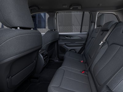 2026 Jeep Grand Cherokee Laredo 4x4