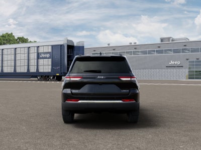 2026 Jeep Grand Cherokee Laredo 4x4