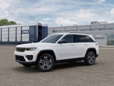 2027 Jeep Grand Cherokee Laredo X