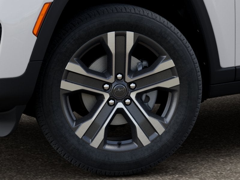2027 Jeep Grand Cherokee Laredo X