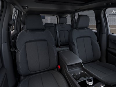 2027 Jeep Grand Cherokee Laredo X