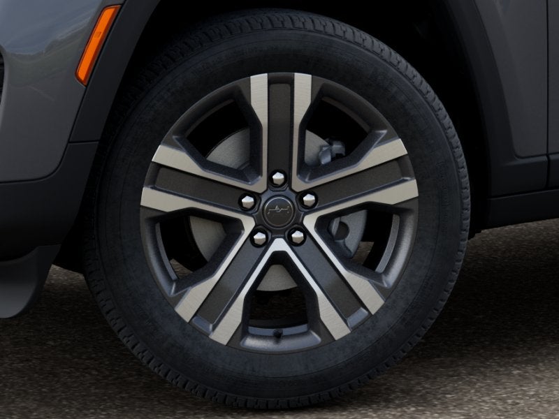 2027 Jeep Grand Cherokee Laredo X