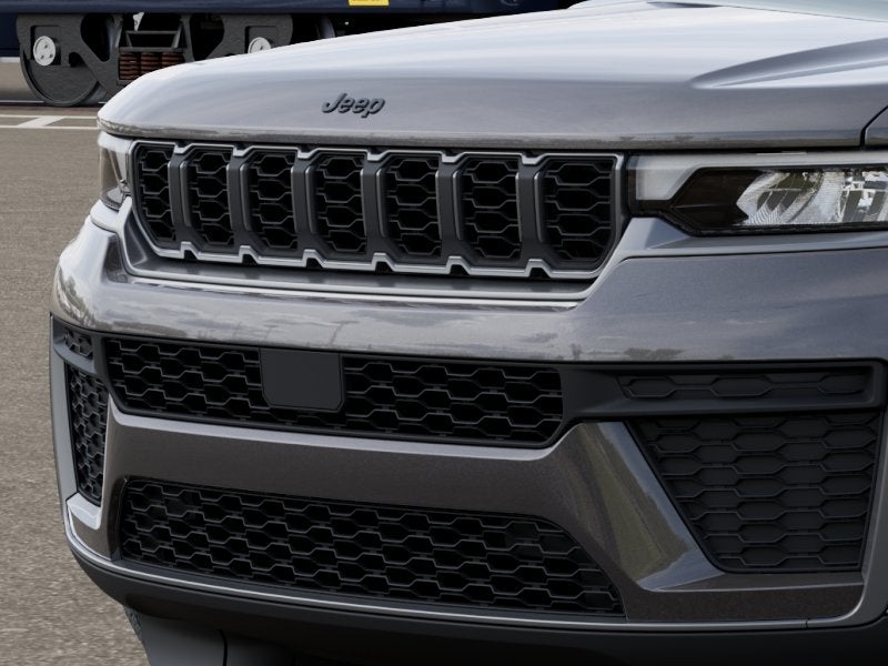 2026 Jeep Grand Cherokee L Altitude 4x4