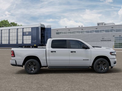 2026 RAM 1500 Express Crew Cab 4x4 5'7' Box