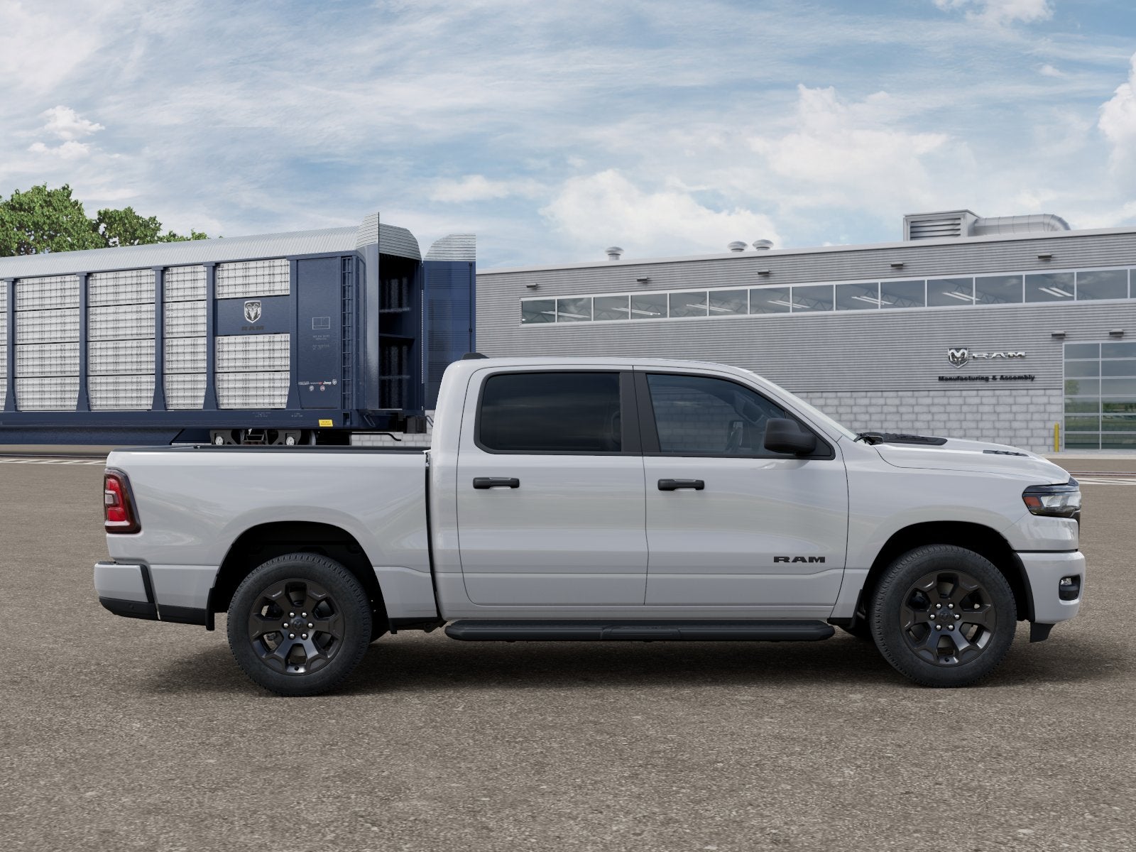 2026 RAM 1500 Express Crew Cab 4x4 5'7' Box