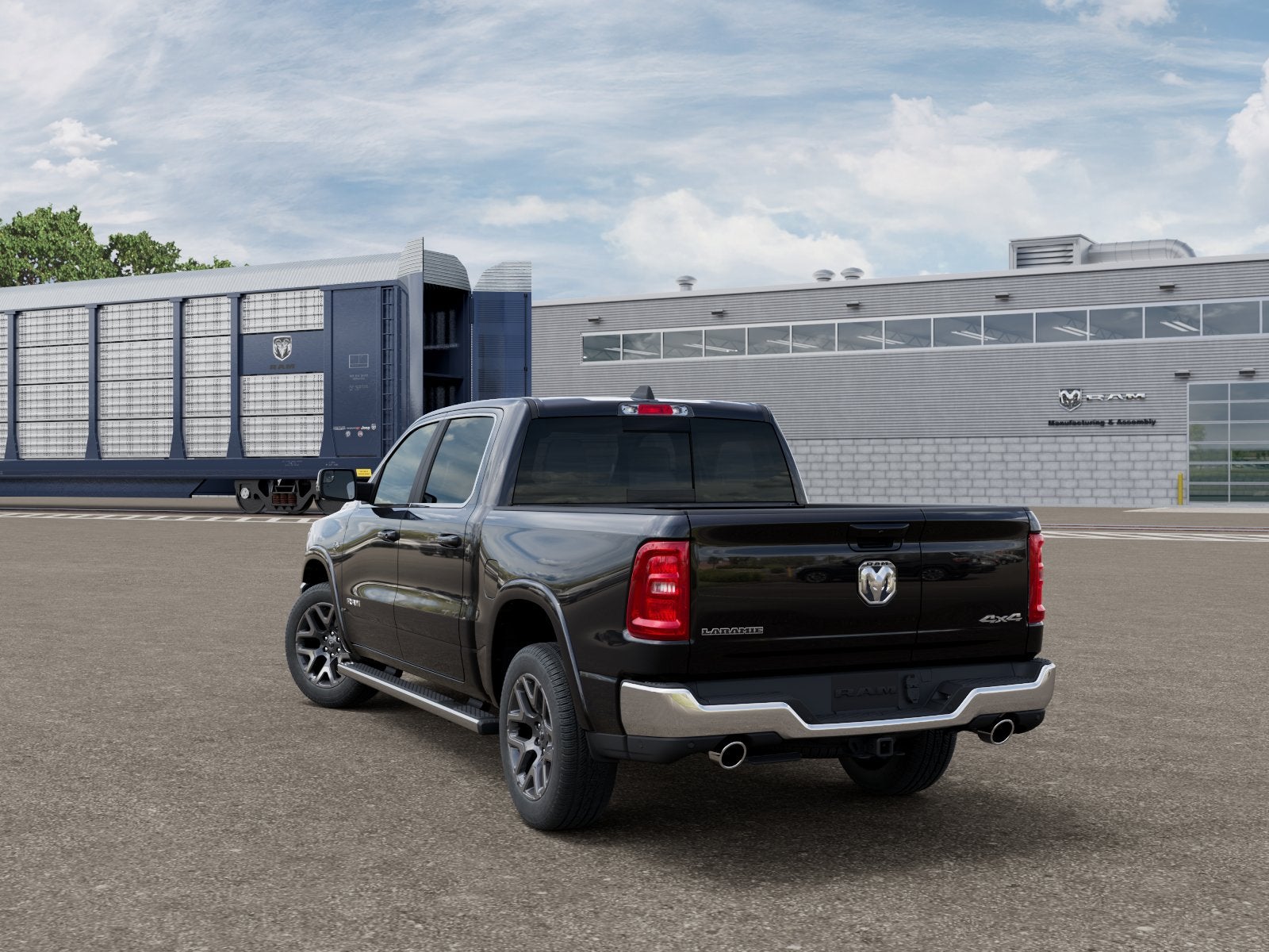2026 RAM 1500 Laramie Crew Cab 4x4 5'7' Box