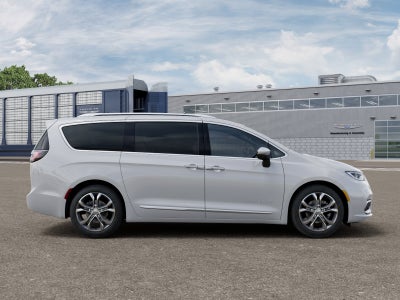 2026 Chrysler Pacifica Pinnacle